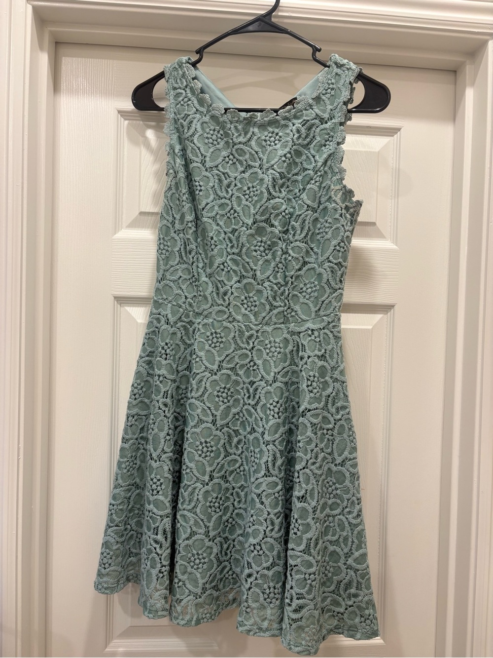 City Studio Sleeveless Lace Mini Dress in Mint